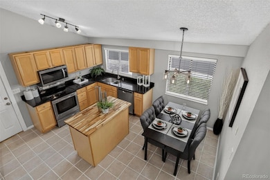 1404 S Argonne Cir, Aurora, CO 80017 - photo 6