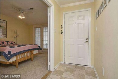 5805 Linden Square Ct, Rockville, MD 20852 - photo 4