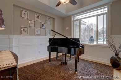 Custom wall and paint finishes.