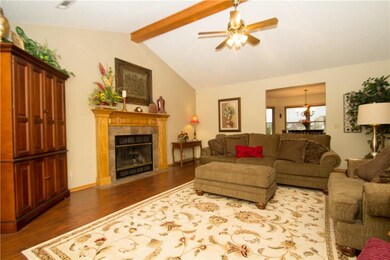 2011 S 11th St, Rogers, AR 72758 - photo 2