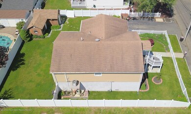 338 Prospect Ave