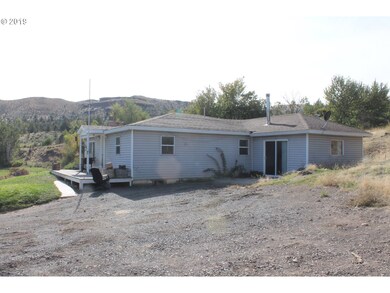 28868 S Fork Rd, Dayville, OR 97825 - photo 2