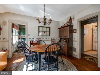 240 Hampshire Ave, Audubon, NJ 08106 - photo 7