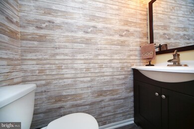 58 Jennifer Ln, Morrisville, PA 19067 - photo 7