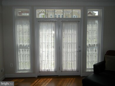 2227 Oberlin Dr unit 335A, Woodbridge, VA 22191 - photo 4