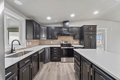 1622 S Dennis Place, Kennewick, WA 99337 - photo 3