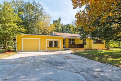 6576 Barmer Dr S, Jacksonville, FL 32210 - photo 2