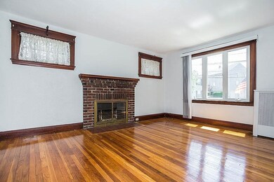 121 Summer St unit 123, Waltham, MA 02452 - photo 4