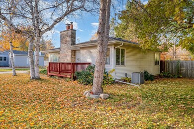 2605 E Ashman St, Midland, MI 48642 - photo 3