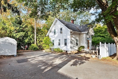 11 Holten St, Danvers, MA 01923 - photo 2