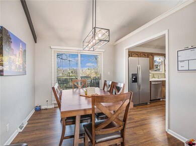 4916 Rosehill Dr, Shawnee, KS 66216 - photo 7