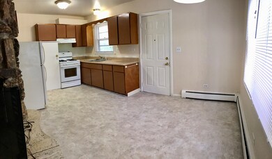 2532 Linden Ave, Waukegan, IL 60087 - photo 4