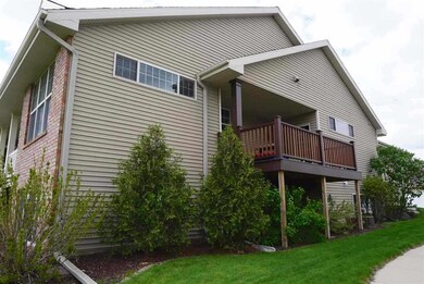 5204 Sassafras Dr unit 4, Fitchburg, WI 53711 - photo 2