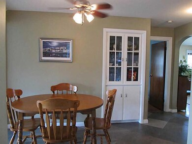 164 Jordan Ave, Cranston, RI 02910 - photo 5