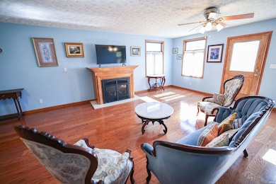 2015 Denson Ave, Bedford, IN 47421 - photo 4