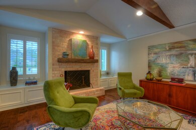 10210 Chevy Chase Dr, Houston, TX 77042 - photo 6