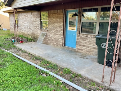 402 W Denton Ave, Sallisaw, OK 74955 - photo 5