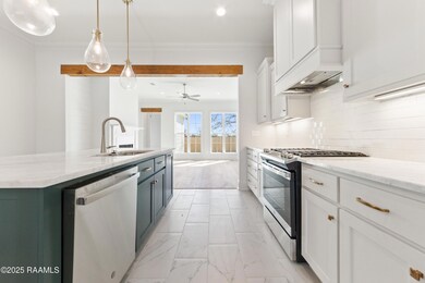 105FillmoreWay-2-35