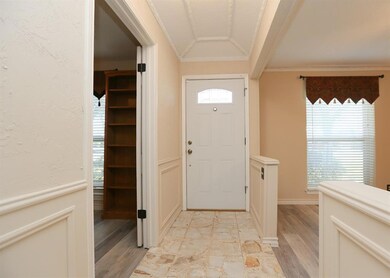 2501 Lakeview Dr, Bedford, TX 76021 - photo 5