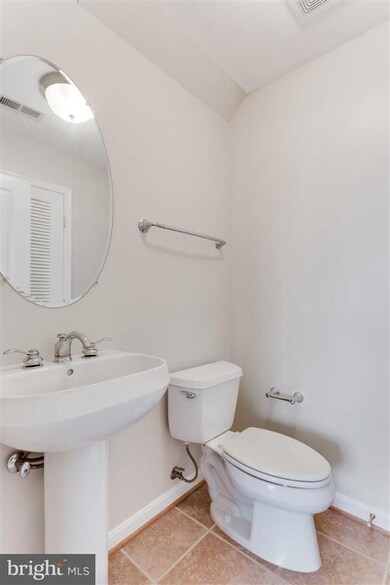 9244 Cascade Falls Dr, Bristow, VA 20136 - photo 7