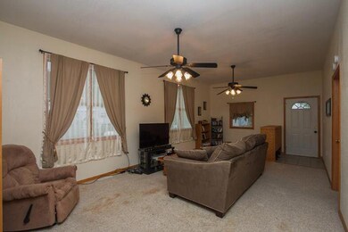 livingroom_700