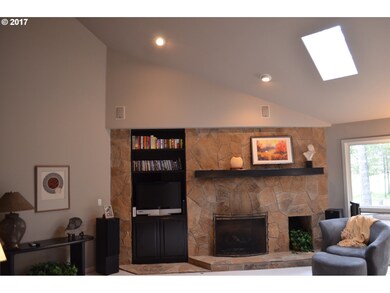 23 Red Cedar Ln, Sunriver, OR 97707 - photo 2