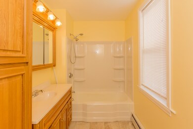 184 Minott St unit 1, Gardner, MA 01440 - photo 7