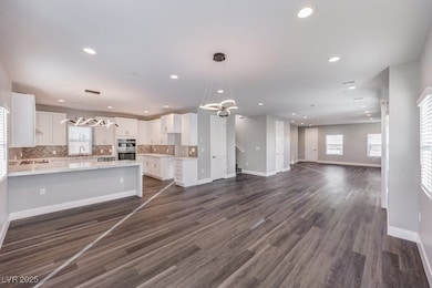 6511 Adrian Ridge Ct, Las Vegas, NV 89149 - photo 5