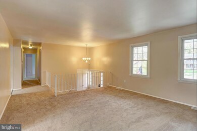 15605 Darwin Ct, Laurel, MD 20707 - photo 5
