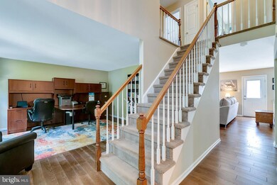 245 Heatherfield Dr, Souderton, PA 18964 - photo 4