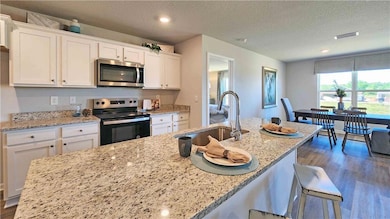 Photos are of previously built home and are representational only. Finishes and colors may vary.