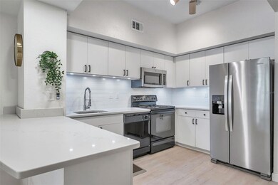 520 S Armenia Ave unit 1233, Tampa, FL 33609 - photo 4