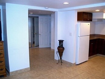 14 Wadsworth Ave unit B, Waltham, MA 02453 - photo 2