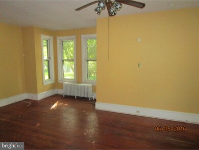 224 Delaware Ave, Palmyra, NJ 08065 - photo 3