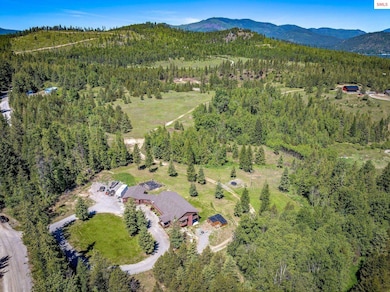 Views of Sandpoint, Baldy Mountain, Schweitzer and more all from your backyard.