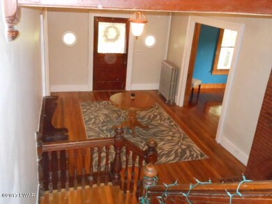 212 3rd St, Milford, PA 18337 - photo 6
