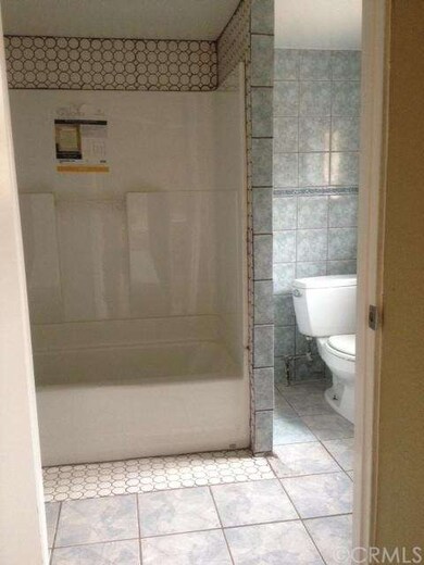 2254 E 122nd St, Compton, CA 90222 - photo 5