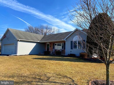 62 Clarence Ave, Shoemakersville, PA 19555 - photo 2