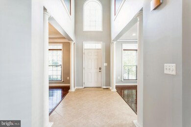 15614 Copper Beech Dr, Upper Marlboro, MD 20774 - photo 3