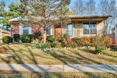 8908 Lantana Dr, Louisville, KY 40229 - photo 3