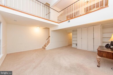 3918 Angelton Ct, Burtonsville, MD 20866 - photo 7