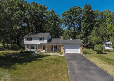 005-4461 Arbor Dr Okemos -Medium