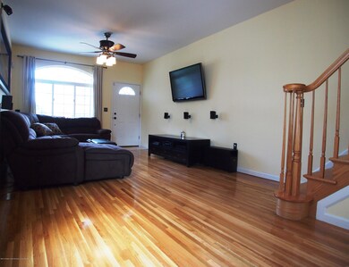(3) Dining room Livin groom