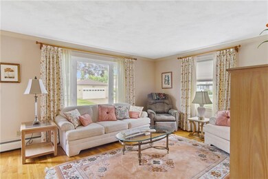 14 Massachusetts St, Cranston, RI 02920 - photo 6