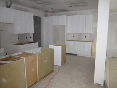 2096 Kensington Park Cir, Holland, MI 49423 - photo 7