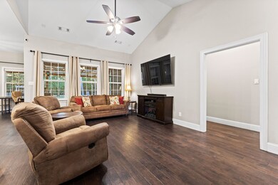 377 Ridgewood Dr, Magnolia, TX 77355 - photo 6