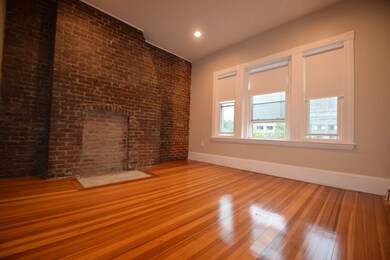 1736 Beacon St unit 3, Brookline, MA 02445 - photo 7