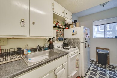 1018 Oak St Unit B_MLS_09