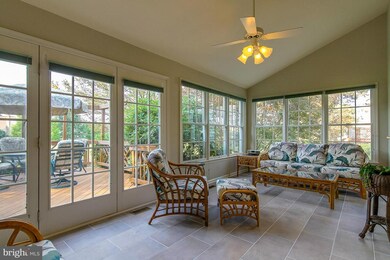 10808 Crippen Vale Ct, Reston, VA 20194 - photo 7