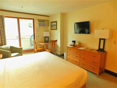 90 Loon Mountain Rd unit 866B, Lincoln, NH 03251 - photo 4